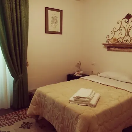 Le Rose Del Viale 4* パレルモ